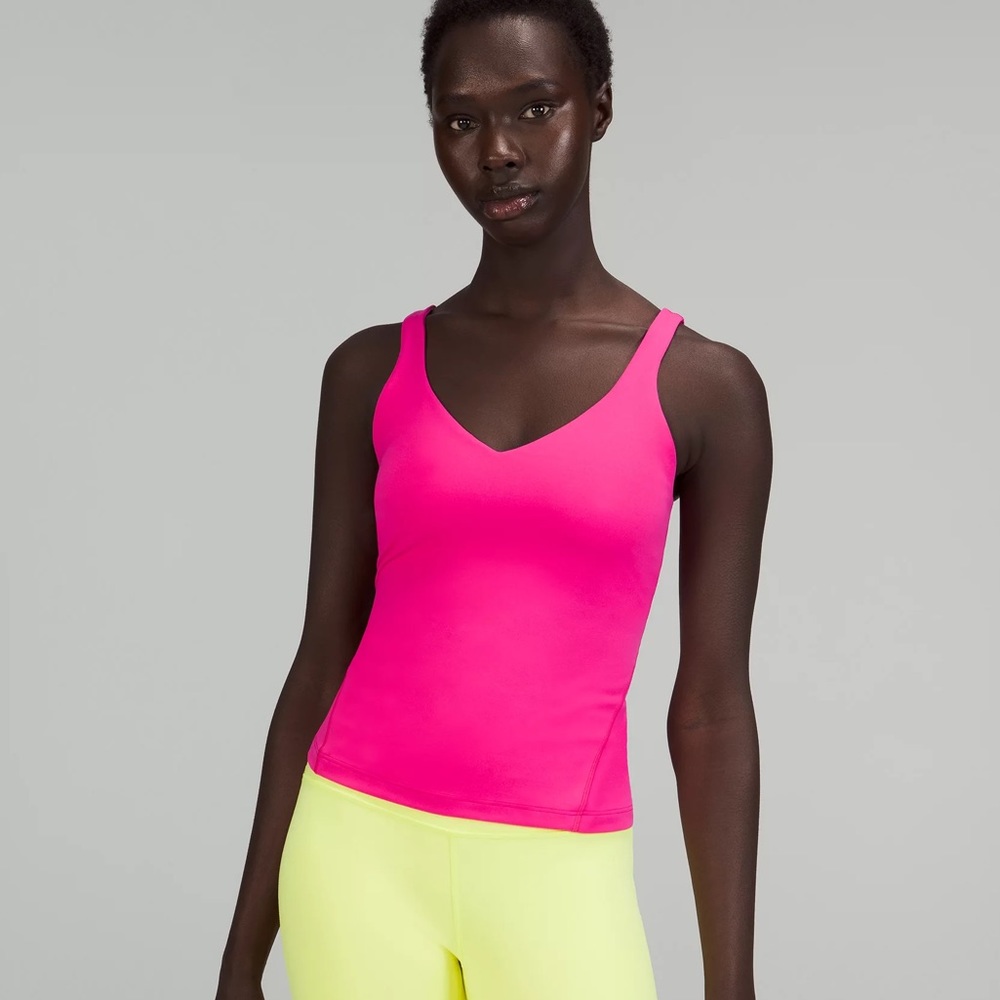 SONIC PINK waist length align tank size 6